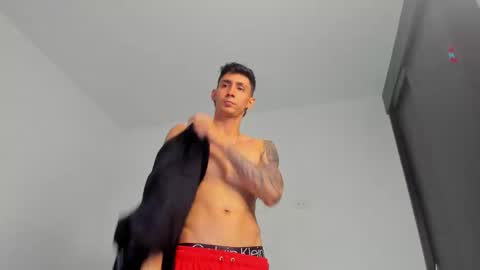 Oliver bennet online show from February 27, 1:30 am