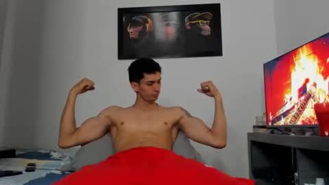 Oliver bennet online show from September 22, 5:17 pm