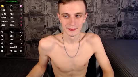 Snapshot of oliverfresh chatting on February 13, 9:09 am Oliver online show from February 13, 9:09 am