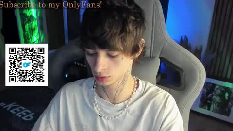 oliverrgroove online show from November 15, 3:02 pm