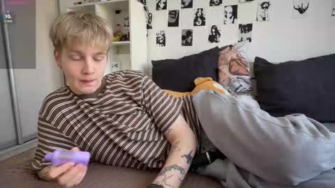 oliver online show from March 21, 10:53 am