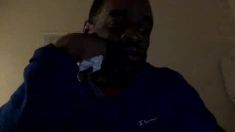 olivertwist1273 online show from January 12, 7:53 am