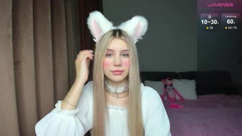 Olivia online show from November 14, 7:21 am