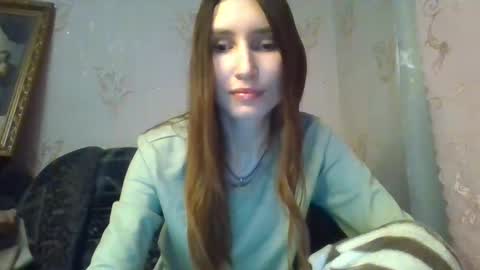 Snapshot of olivia_dream1 chatting on December 9, 9:48 pm Olivia online show from December 9, 9:48 pm