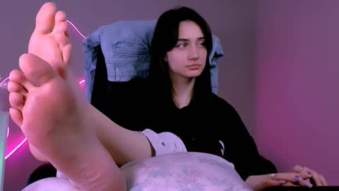 olivia_norton_ online show from February 23, 12:40 pm