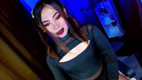 Snapshot of olivia_the_temptress27 chatting on September 9, 5:02 pm Miss OLIVIA online show from September 9, 5:02 pm