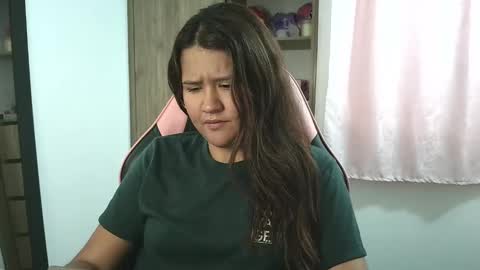 Snapshot of olivia_watson_ chatting on October 14, 1:47 pm Olivia online show from October 14, 1:47 pm