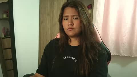 Snapshot of olivia_watson_ chatting on September 16, 2:42 pm Olivia online show from September 16, 2:42 pm