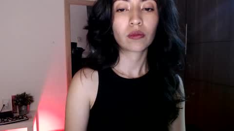 oliviaaa__ online show from March 4, 12:29 am