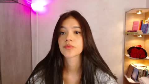 Olivia Bram online show from April 16, 9:39 pm