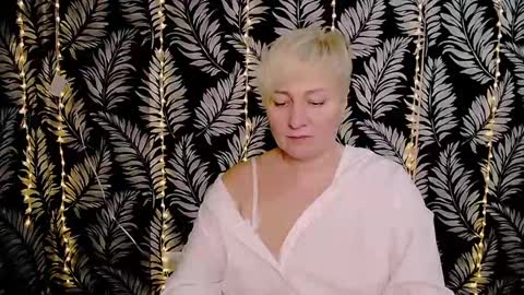 Kelly online show from March 3, 3:32 pm