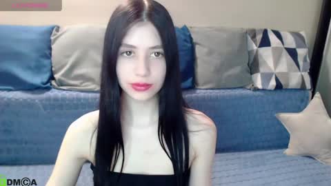 oliviarichi online show from April 13, 8:40 am