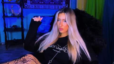 Olivia online show from February 8, 11:44 am