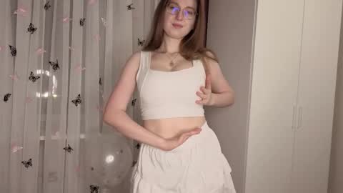 Kylie online show from March 9, 7:18 pm