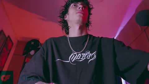     online show from November 11, 4:58 am