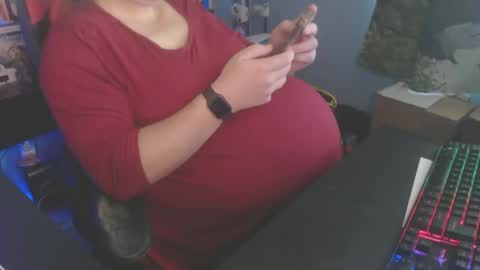 Snapshot of olorlando321 chatting on December 23, 6:15 pm Dani Pregna online show from December 23, 6:15 pm