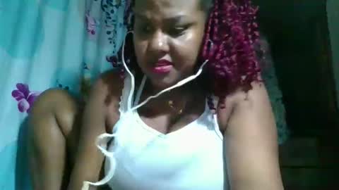 olyvienne90 online show from December 13, 7:53 pm