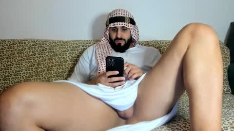 Snapshot of omar_xoxo chatting on September 30, 9:03 pm Omar online show from September 30, 9:03 pm