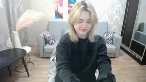 Fina online show from February 1, 7:55 pm