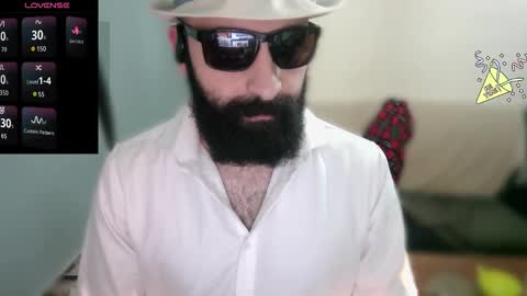 ona nisme online show from December 1, 5:16 am