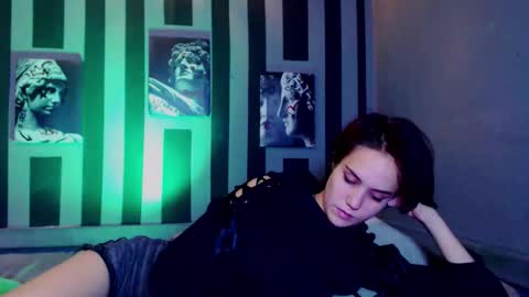 onaloon online show from February 20, 4:12 am