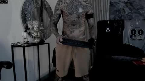     ... online show from November 2, 4:01 am