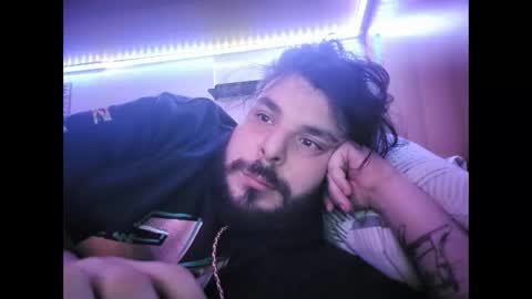 onecrew1 online show from December 26, 8:32 pm