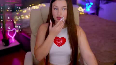 Snapshot of onelaya chatting on October 18, 10:58 pm L A Y A online show from October 18, 10:58 pm