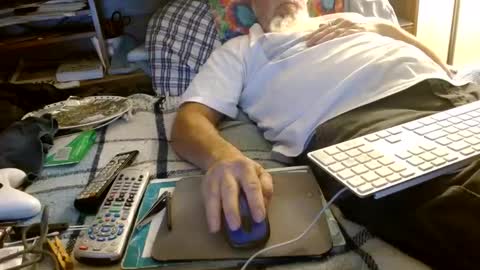 Snapshot of onemattu chatting on October 10, 6:52 am Mattu online show from October 10, 6:52 am