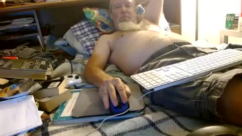 Snapshot of onemattu chatting on September 27, 8:12 am Mattu online show from September 27, 8:12 am