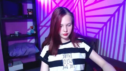 Snapshot of onessandra chatting on September 28, 1:47 am onessandra online show from September 28, 1:47 am