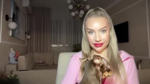 onesweet_baby online show from January 25, 9:14 pm