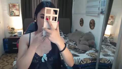 onesweetkris online show from March 1, 9:24 am