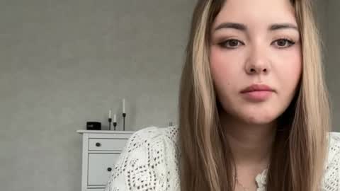 only_this online show from April 27, 8:23 am