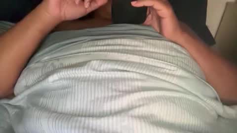 onlyinurdreams00 online show from November 11, 5:09 am