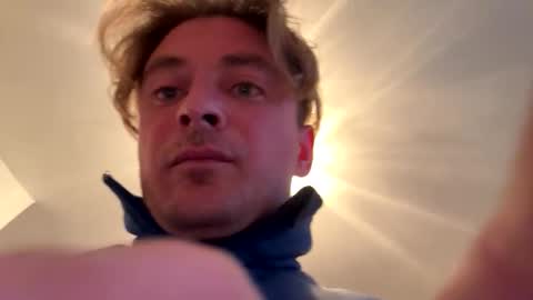 onlyloveyoutwice2016 online show from March 24, 5:52 pm