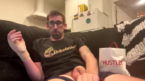 onthecumup69 online show from April 3, 10:33 am