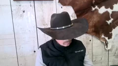 Snapshot of openmindedcowboy chatting on January 27, 6:09 pm kinkynerd online show from January 27, 6:09 pm