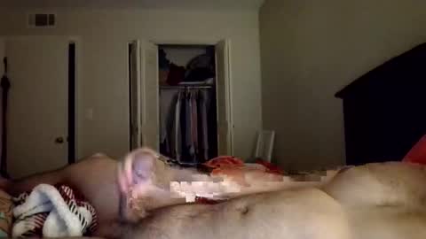 orange22boi online show from February 20, 5:07 am