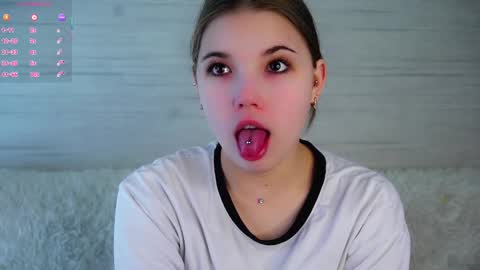 Jenny online show from March 3, 1:12 am