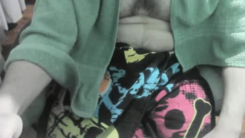 Snapshot of ore_cam chatting on October 1, 10:30 pm Ore online show from October 1, 10:30 pm