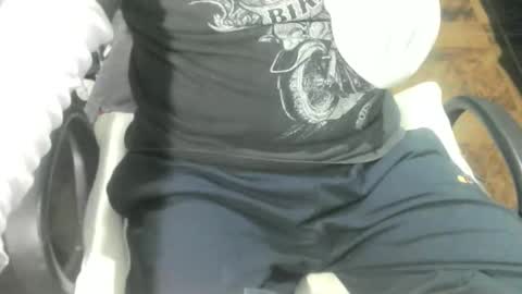 Snapshot of ore_cam chatting on October 13, 2:02 am Ore online show from October 13, 2:02 am
