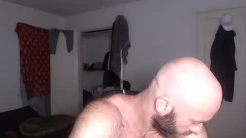 Snapshot of oregon87 chatting on February 27, 3:29 am The Oregon Lumberjack online show from February 27, 3:29 am