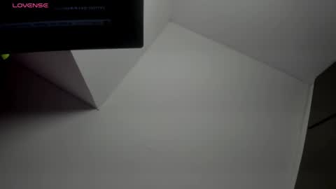 Miss Guzman  online show from April 13, 12:15 am