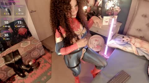 Snapshot of orianna_reed chatting on December 3, 12:13 pm oriana online show from December 3, 12:13 pm