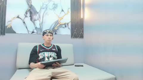Snapshot of orus_241 chatting on October 15, 11:38 pm orus_241 online show from October 15, 11:38 pm
