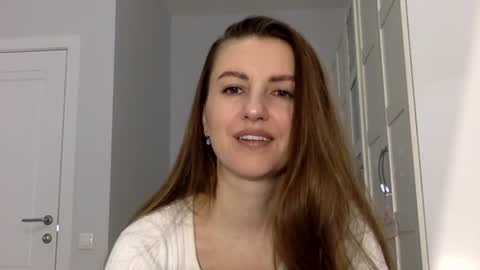 orvaline online show from April 24, 6:10 pm