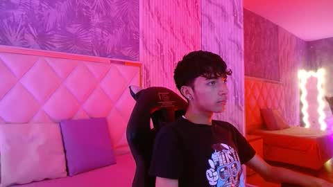 osamu_tay online show from February 24, 11:35 am