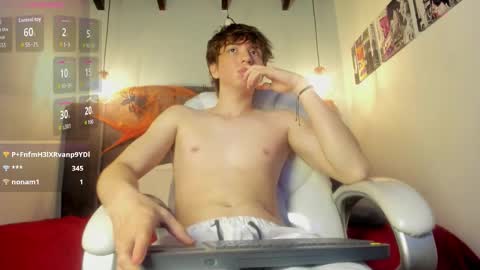 Snapshot of oscar_fox_ chatting on October 18, 6:06 am Oscar online show from October 18, 6:06 am
