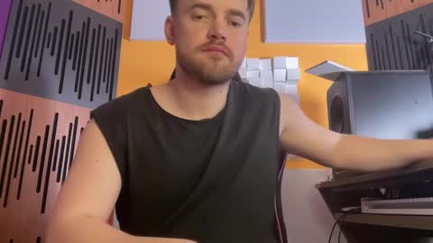 Oscar Steel Savage online show from February 18, 12:15 am